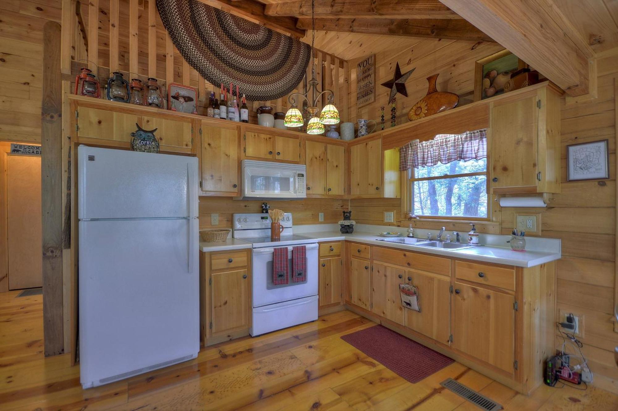 Knotty Pines Pet-Friendly Gas Fireplace Plus A Firepit Cherry Log Екстериор снимка